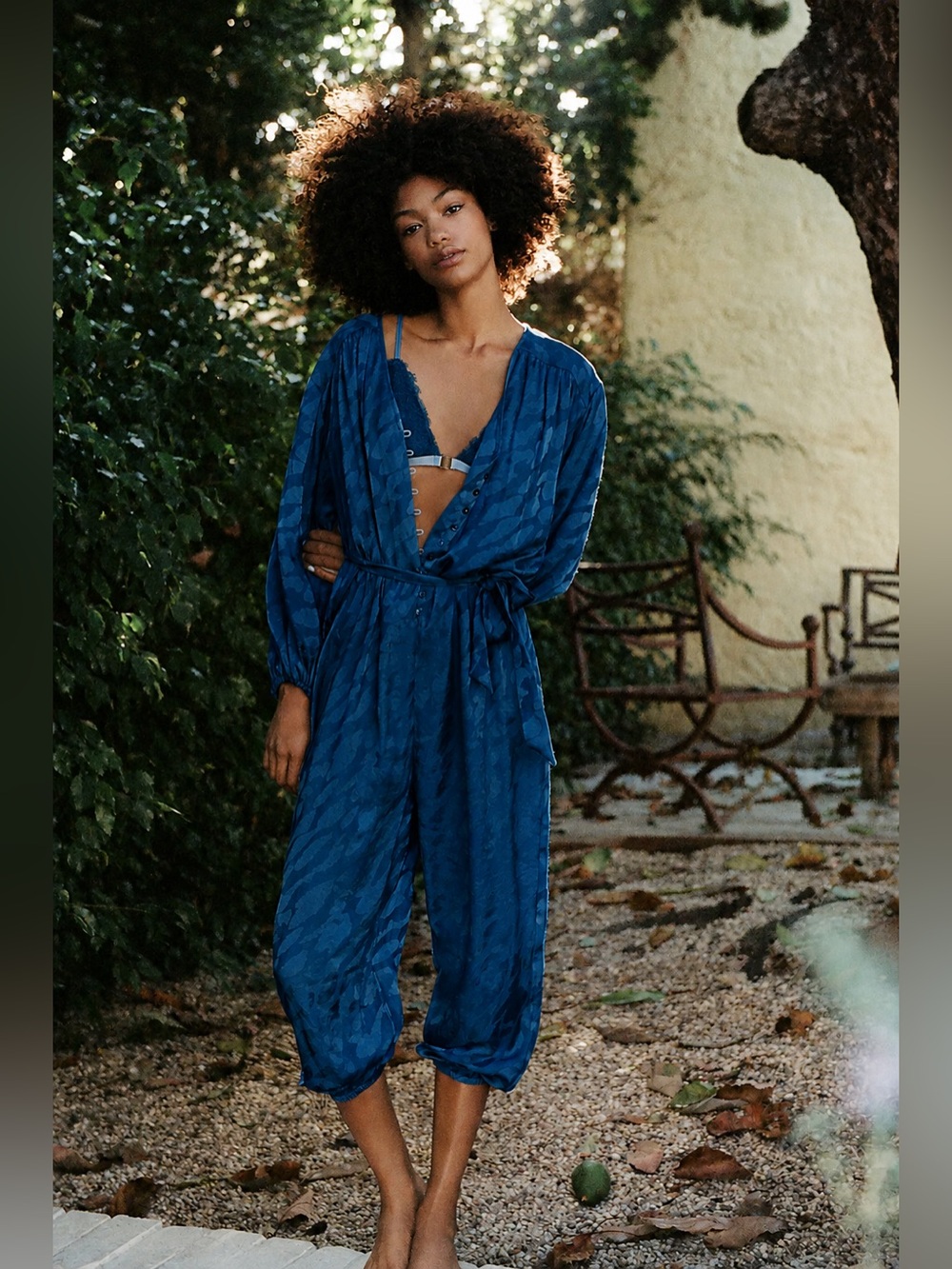🌑 ANTHROPOLOGIE Laurentia Jacquard Jumpsuit in Navy Blue. Size SMALL